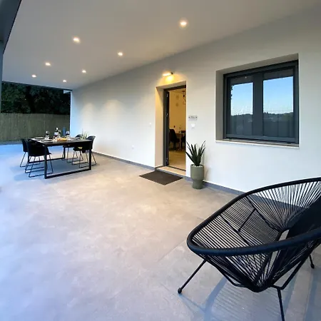 Apartamento Platinum River Potamós